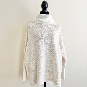 Cozy Cream Moon and Mason Bouclé Knitted Turtleneck Sweater – Size Small (NWT)